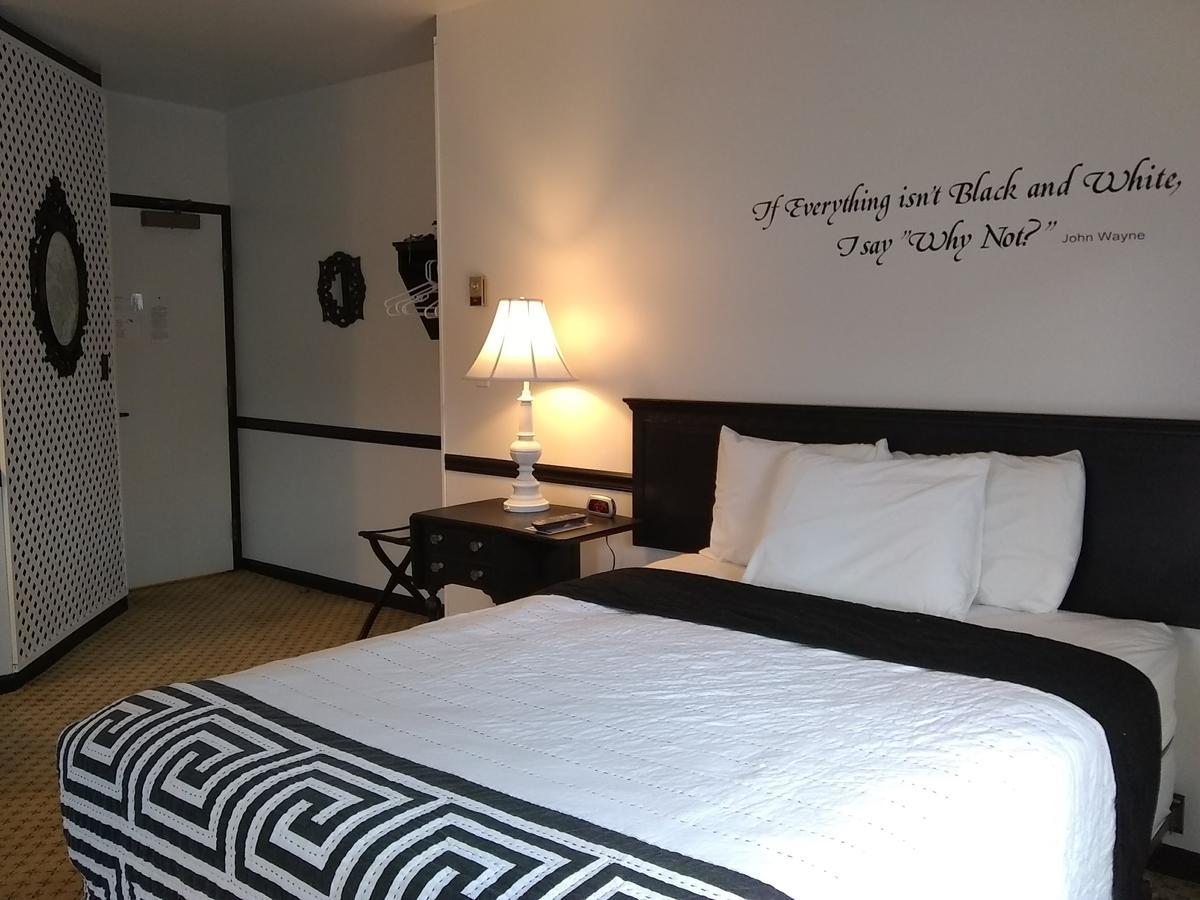 The Charles Inn Bangor Exterior foto
