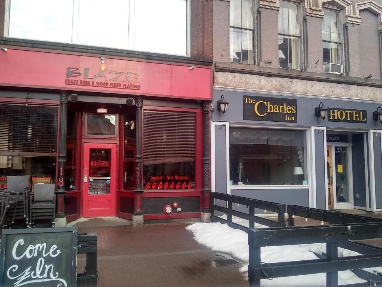 The Charles Inn Bangor Exterior foto